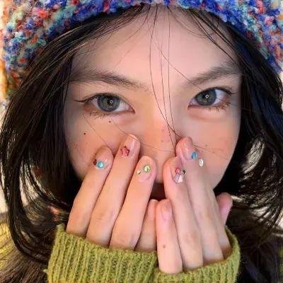 多余的人海报